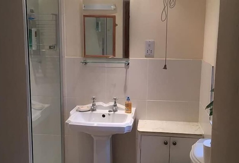 ベッドアンドブレックファースト Silverstone Grand Prix