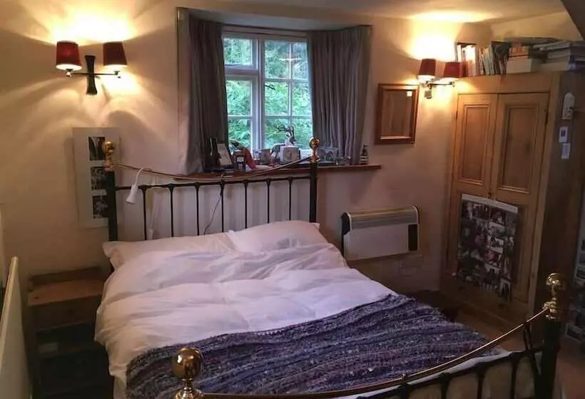 Aamiaismajoitus (B&B) Silverstone Grand Prix