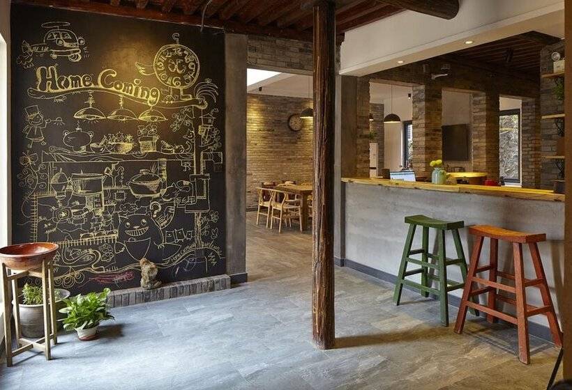 Hostal Home Coming Persimmon Furrow