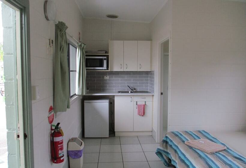 簡易ホテル Ingham Tourist Park