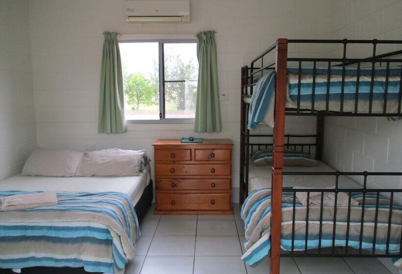 簡易ホテル Ingham Tourist Park