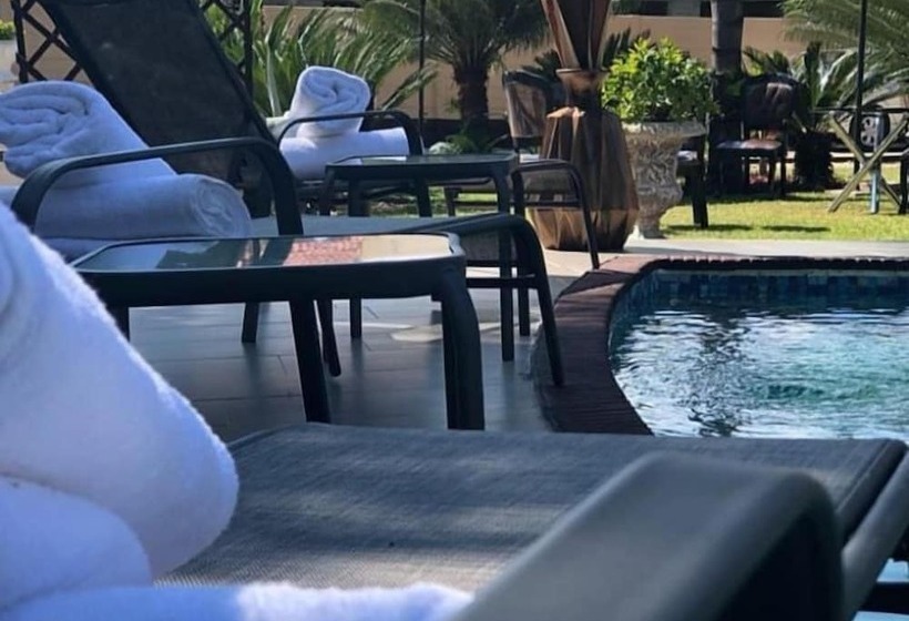 مسافرخانه Urban Lifestyles Guest House