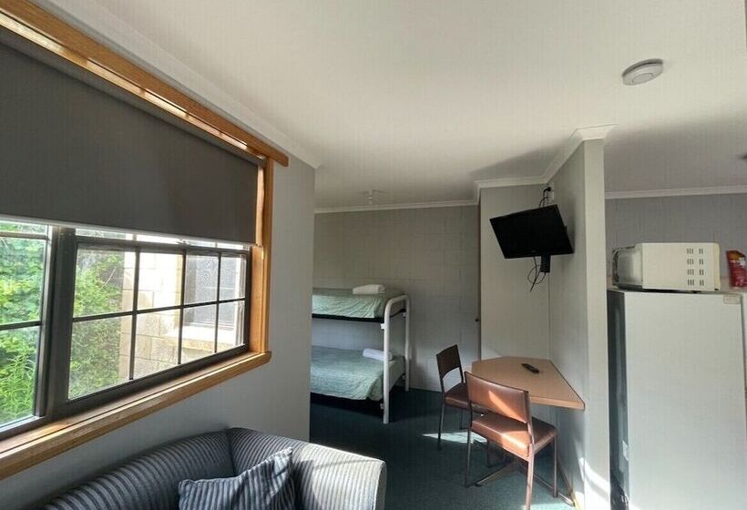 호텔 Bridport Bay Inn