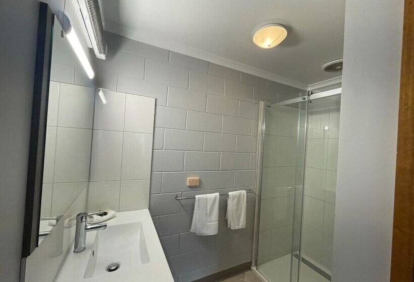 호텔 Bridport Bay Inn