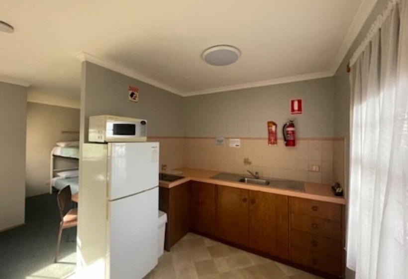 호텔 Bridport Bay Inn