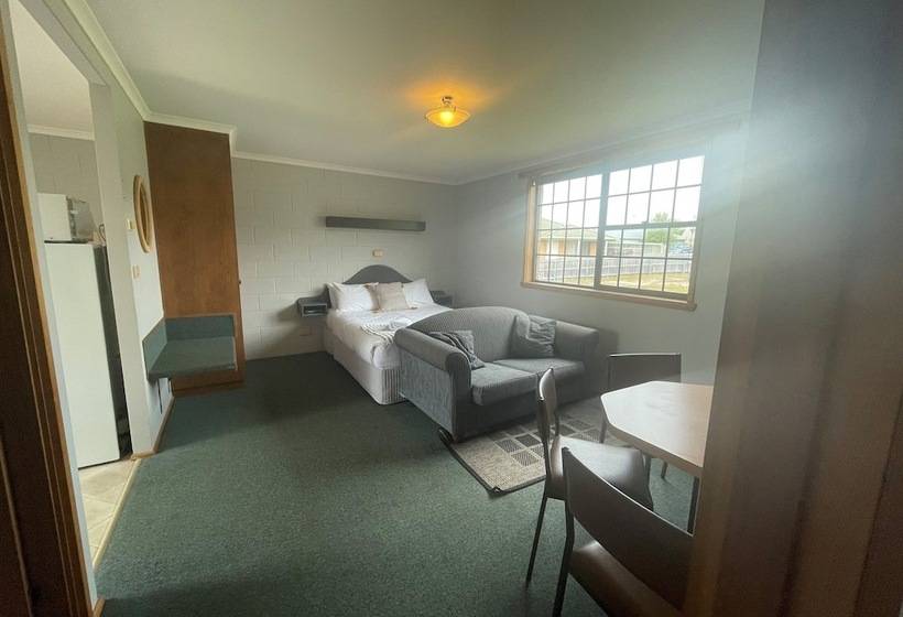 호텔 Bridport Bay Inn