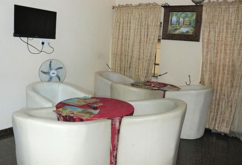 هتل Chisam Suites Annex