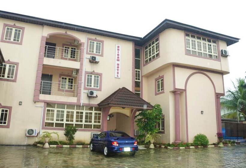 هتل Chisam Suites Annex