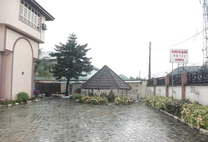 هتل Chisam Suites Annex