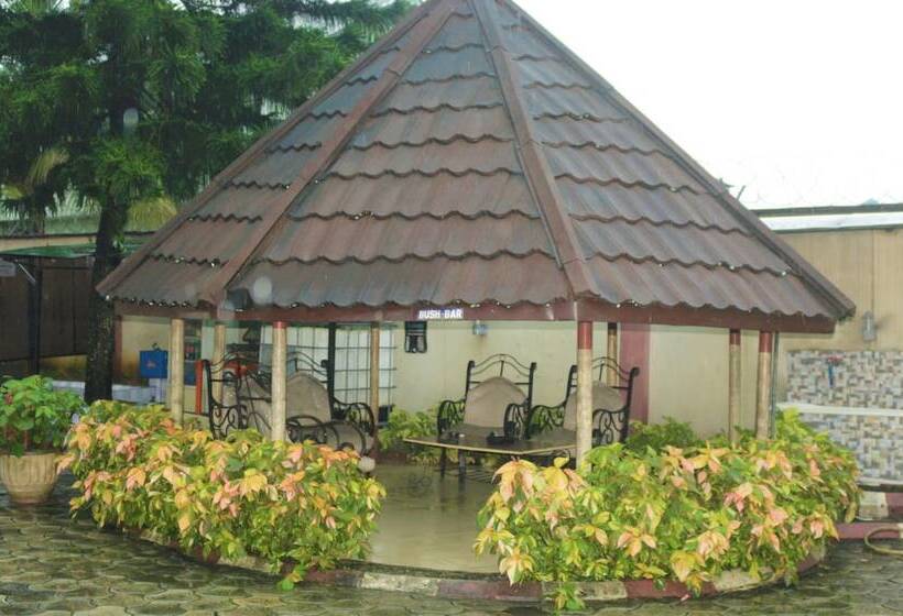 هتل Chisam Suites Annex