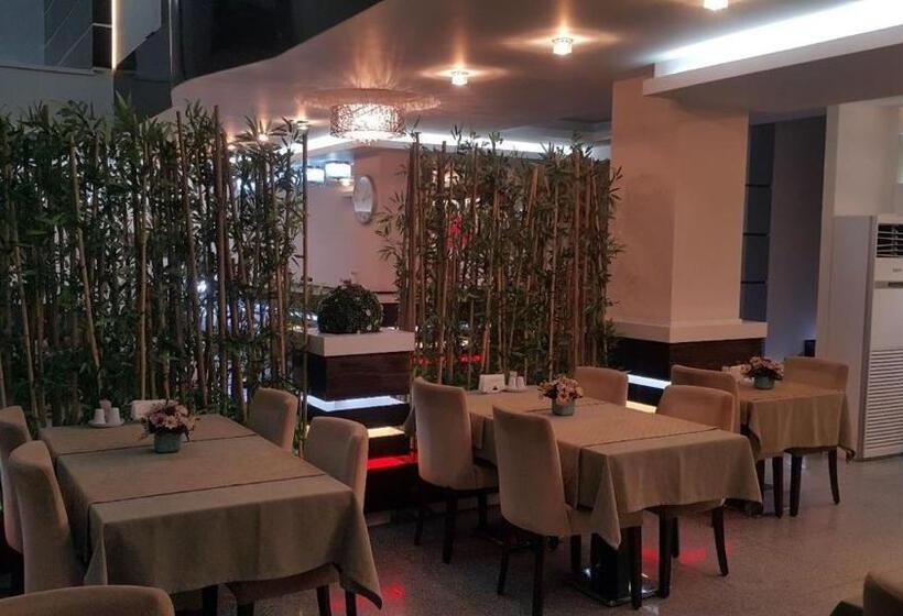 ホテル La Bella Soma