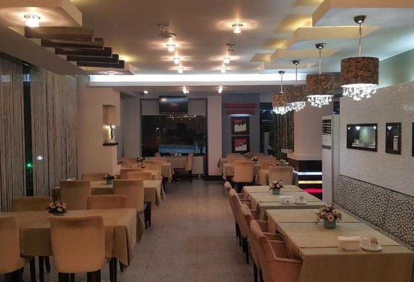 ホテル La Bella Soma