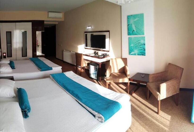 ホテル La Bella Soma