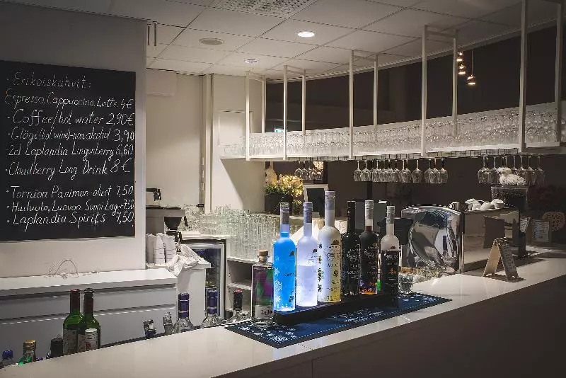 Hotelli Seaside Glass Villas