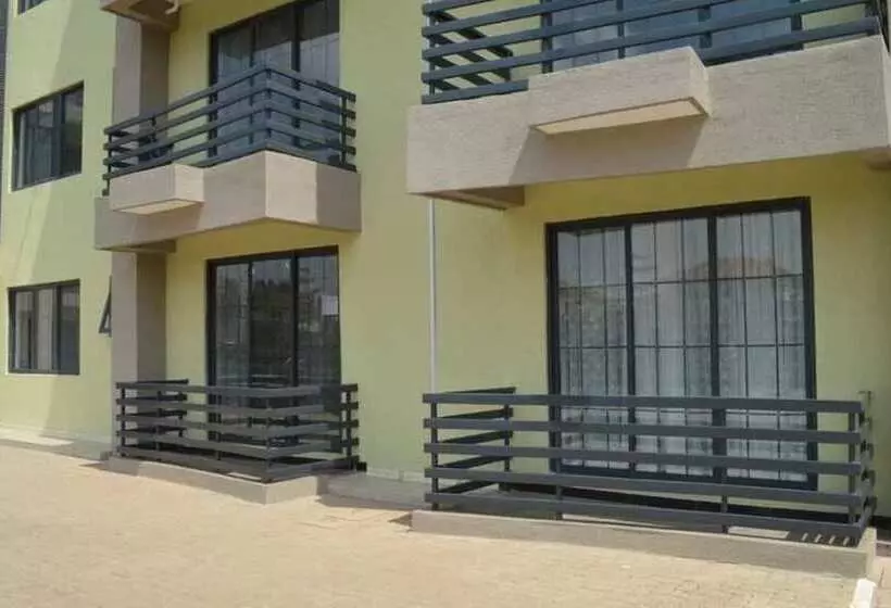 هتل Serene Crest Apartments