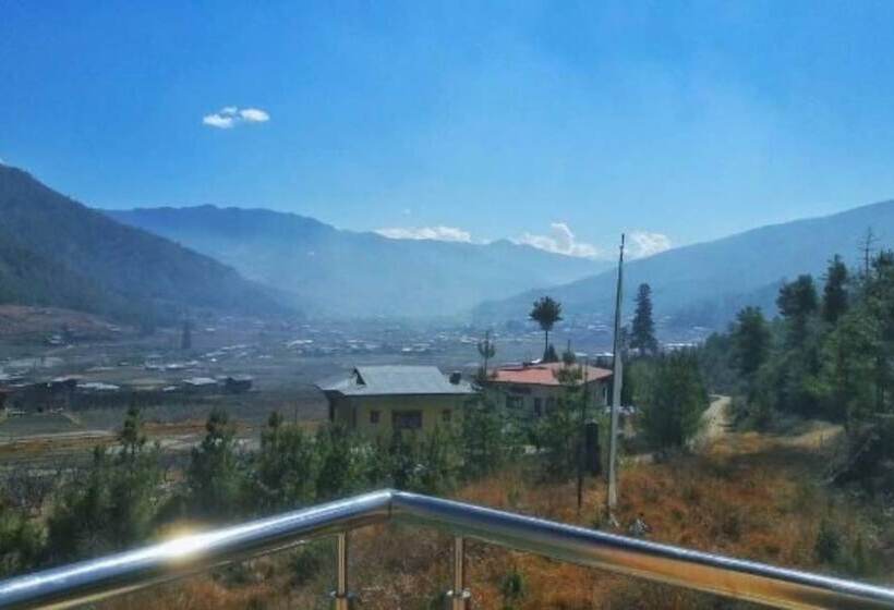 هتل Soenam Tsokhang Resort