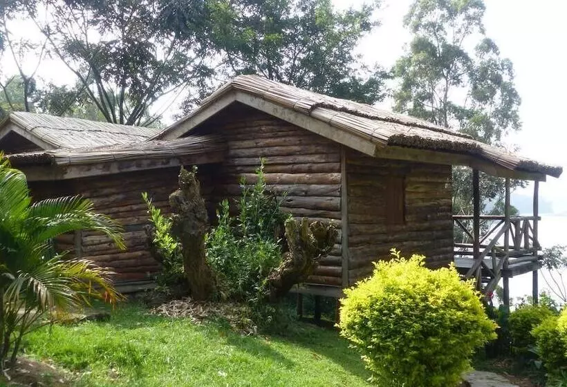 هتل Supreme Adventure Park Bunyonyi