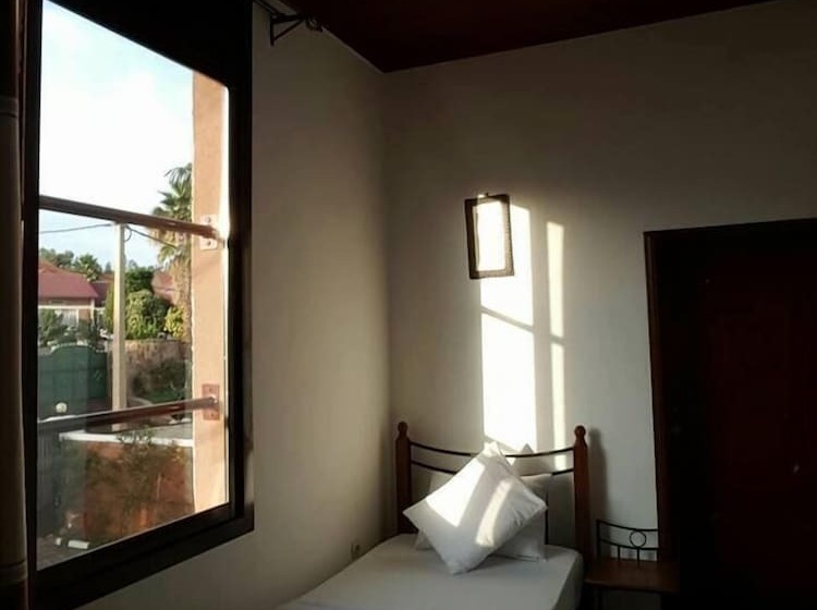 هتل World House Gisozi