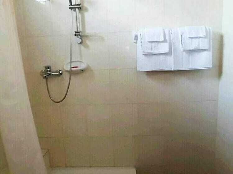 هتل World House Gisozi