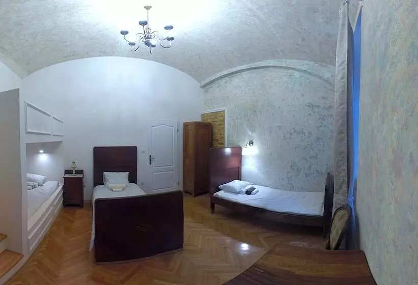 هتل Zagreb Speeka