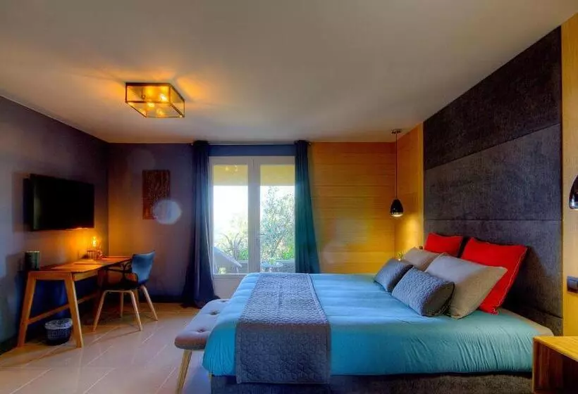 Aamiaismajoitus (B&B) Au Pied Des Oliviers