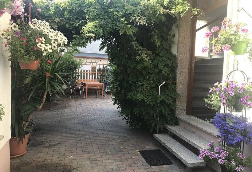 Bed and Breakfast Pension Borna