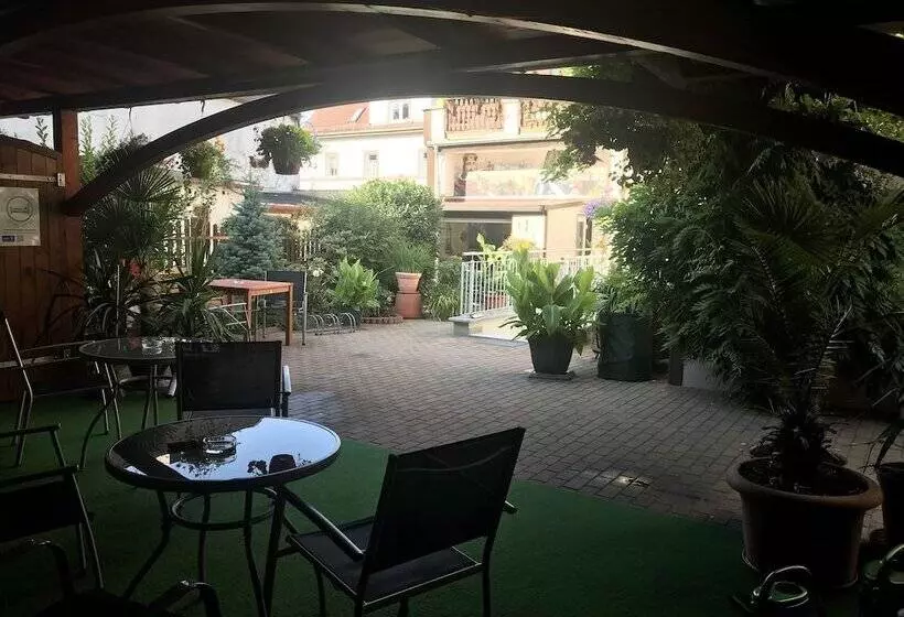 Aamiaismajoitus (B&B) Pension Borna