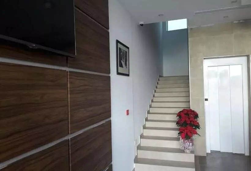 تختخواب و صبحانه Tj Boutique Accommodation