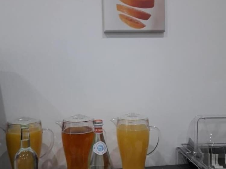 تختخواب و صبحانه Tj Boutique Accommodation