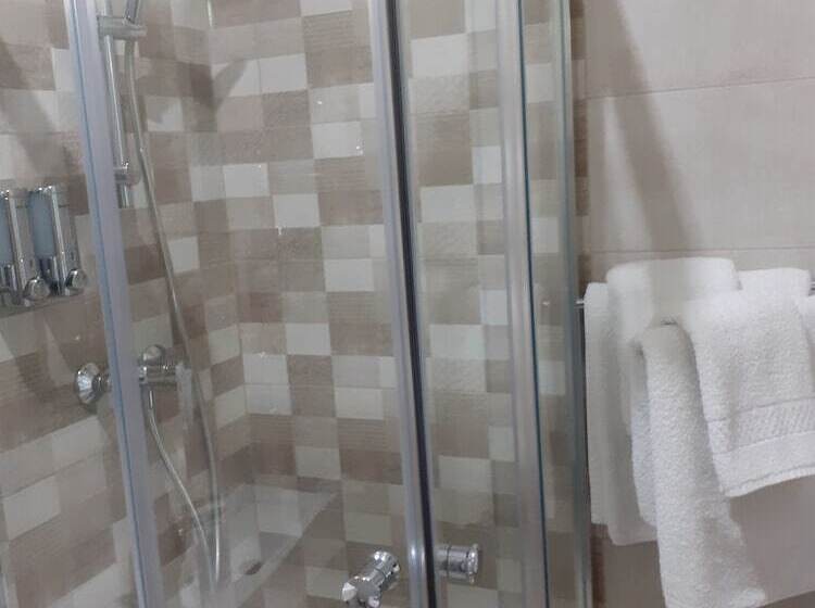 تختخواب و صبحانه Tj Boutique Accommodation