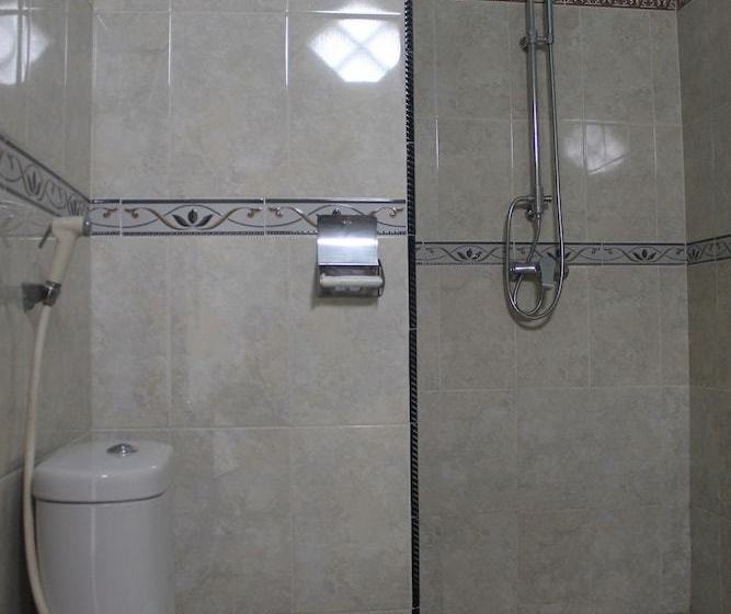 민박 Waterfall Guesthouse