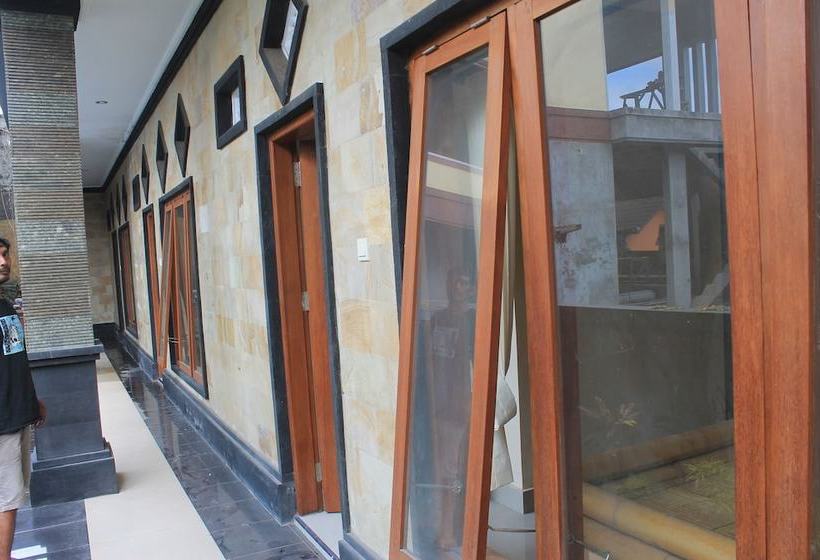 민박 Waterfall Guesthouse