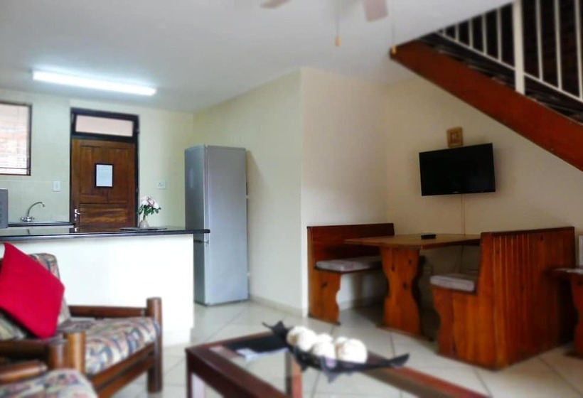 Flamingo Holiday Flats