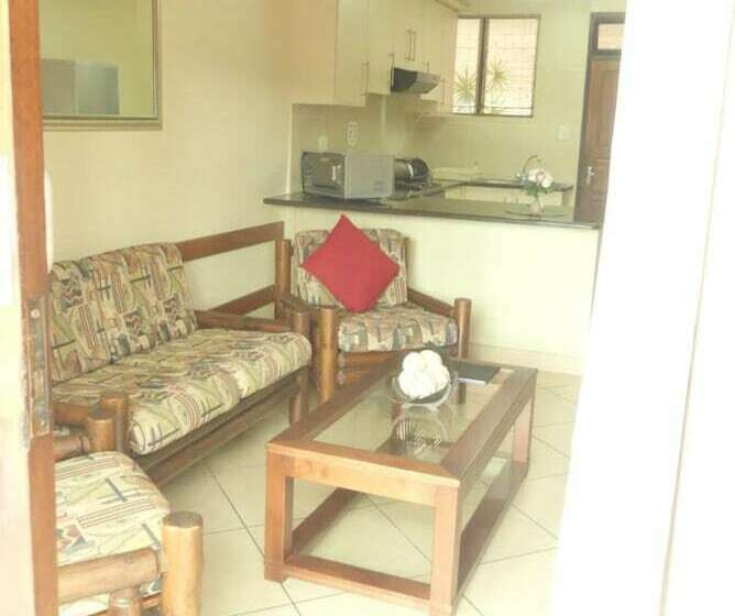 Flamingo Holiday Flats