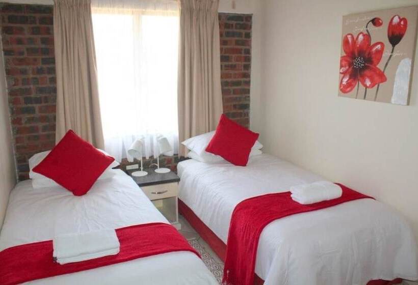 Flamingo Holiday Flats