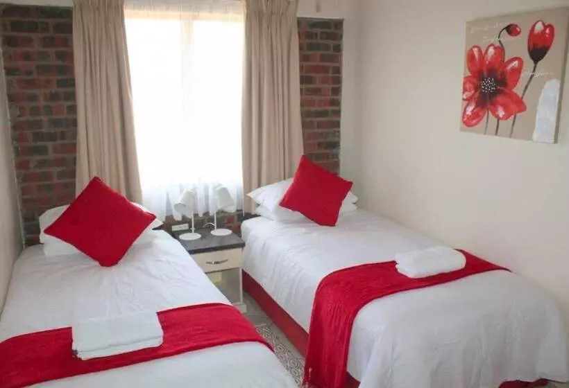 Flamingo Holiday Flats