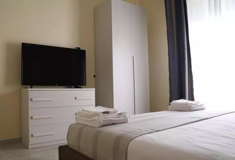 簡易ホテル B&b Del Corso