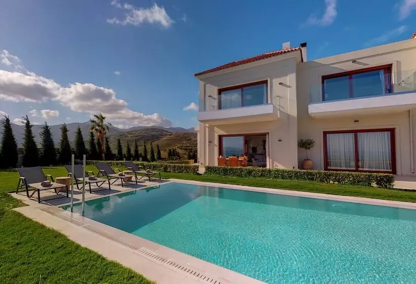 Hostelli Ocean Villas Complex By Ocean Residences