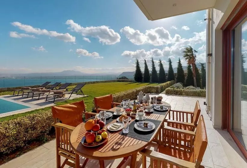 Hostelli Ocean Villas Complex By Ocean Residences