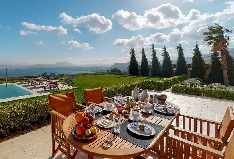 Hostelli Ocean Villas Complex By Ocean Residences