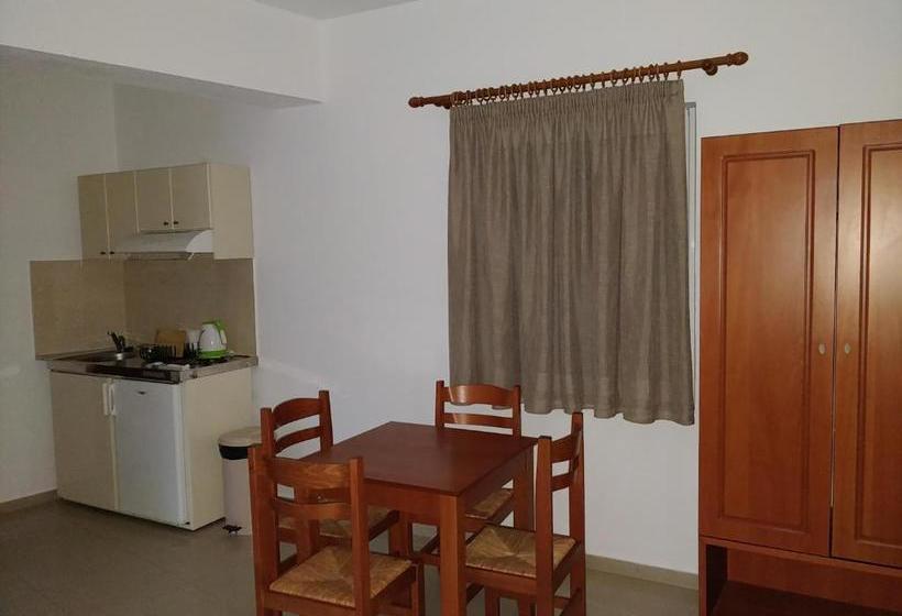 客栈  Sifis Studios