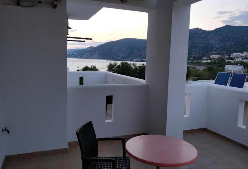 客栈  Sifis Studios