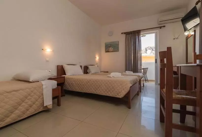 簡易ホテル Sifis Studios