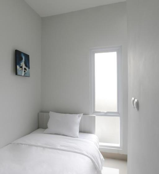 Gästgiveri Voxstay Karawang