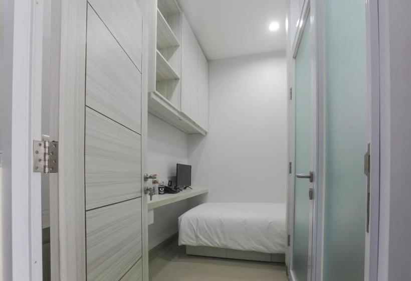 Gästgiveri Voxstay Karawang