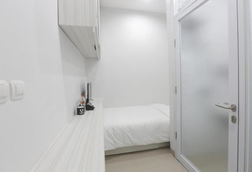 Gästgiveri Voxstay Karawang