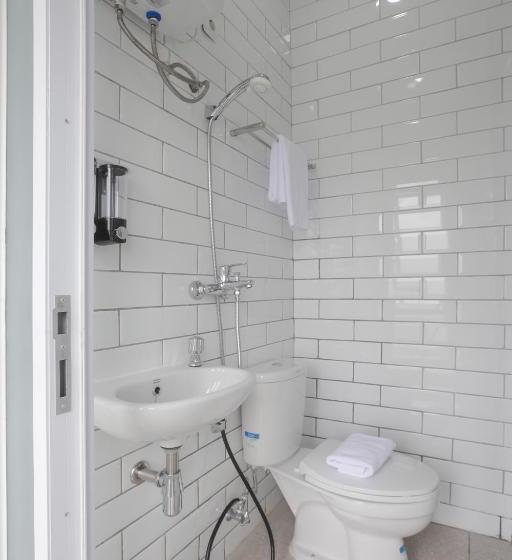 Gästgiveri Voxstay Karawang