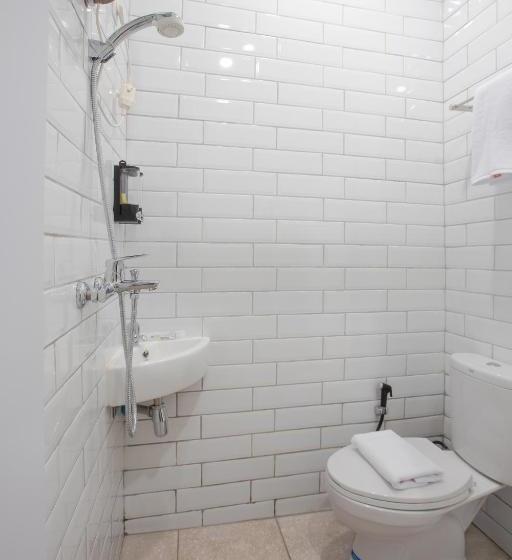 Gästgiveri Voxstay Karawang