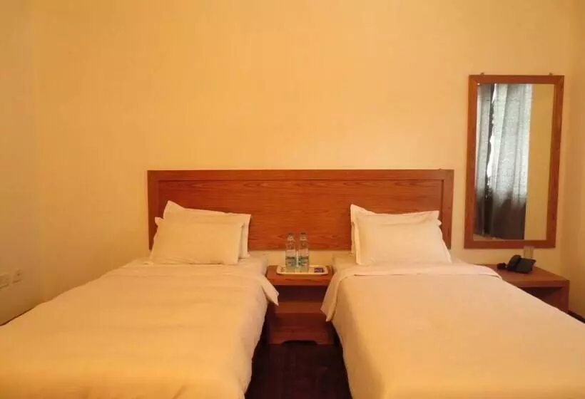 هتل Amaa's Suites