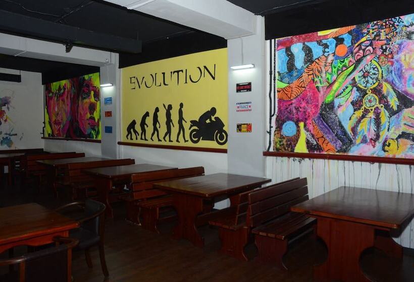 Hotel Capsule Hostel